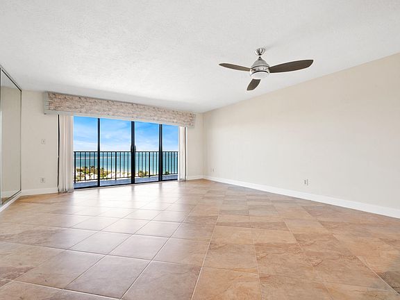 4th image of 801 S Ocean Drive #Pent House 303 / 1203
