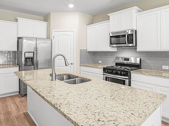 3rd image of 21242 W Grove Dr