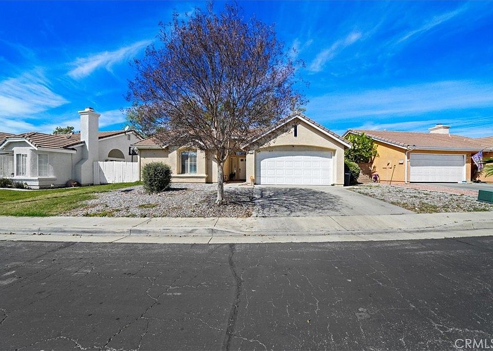 1st image of 717 Balsam Way
