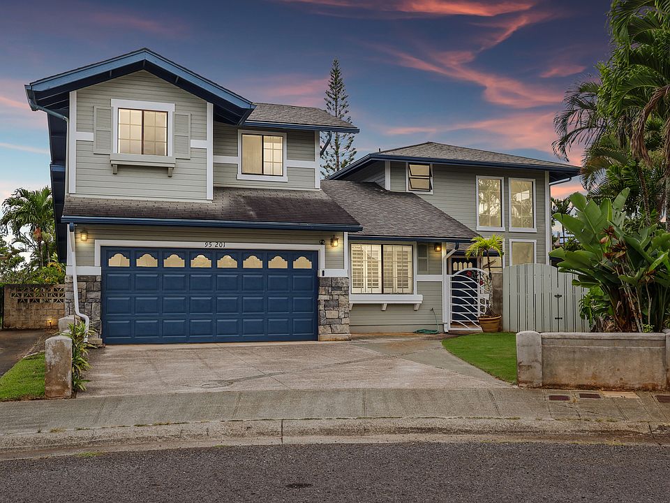 Located at the end of the cul-de-sac with a wide/long driveway