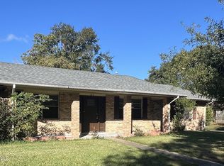 101 S Kern Dr, Gulfport, MS 39503