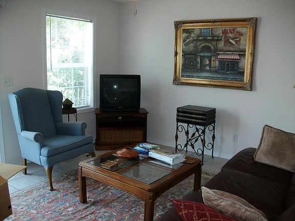 4th image of 1008 Harbour Dr