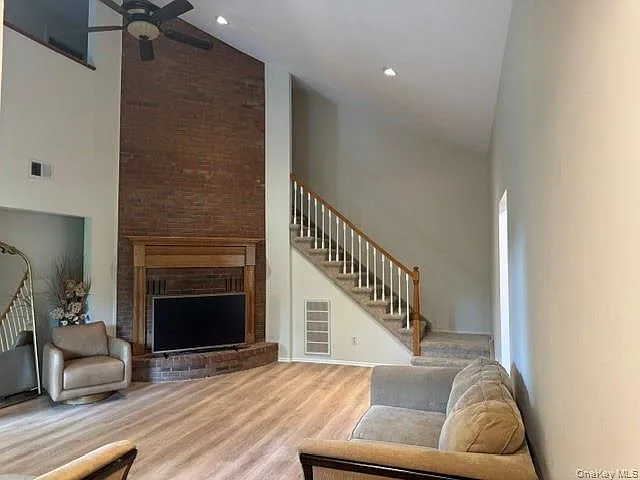 34 Candlestick Ct — Photo 26