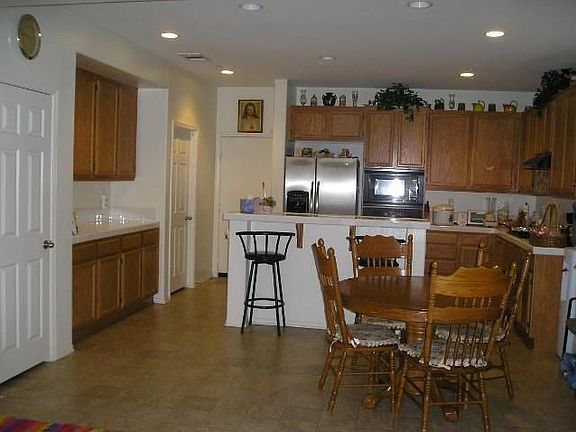 4th image of 16661 Limekin Ln