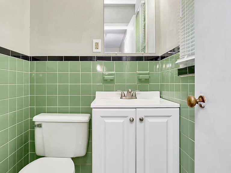 10900 Saint Boniface Ln — Photo 19