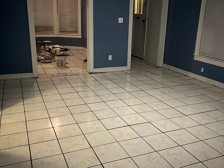 2837 Murray St — Photo 2
