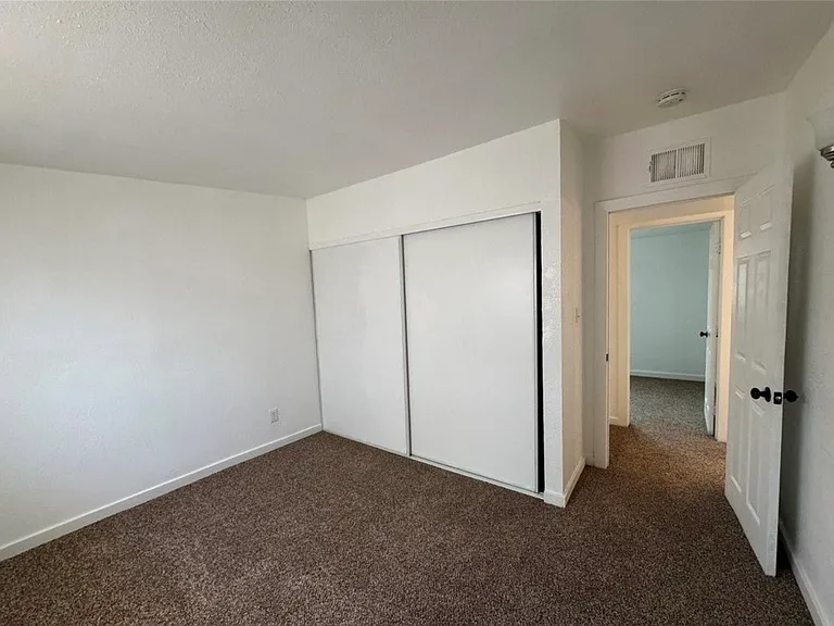 18062 Eucalyptus Rd — Photo 7