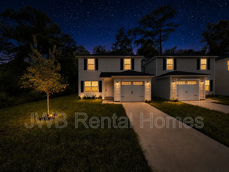 1370 Orton St — Photo 10