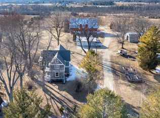 1615 Ulao PARKWAY SOUTH South, Grafton, WI