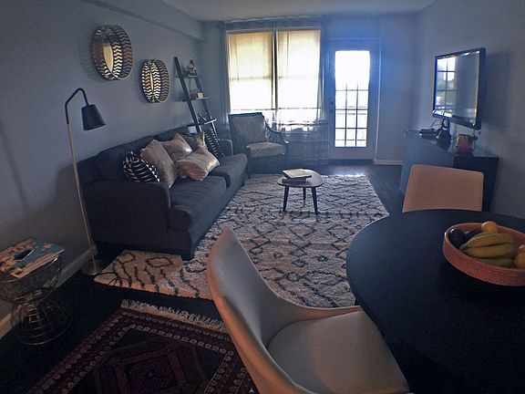 4th image of 67-50 Thornton Pl APT 4F