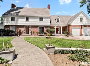 421 Jackson Pkwy, Springfield, IL 62704