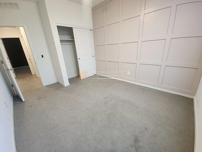 4208 S 68th Dr — Photo 6