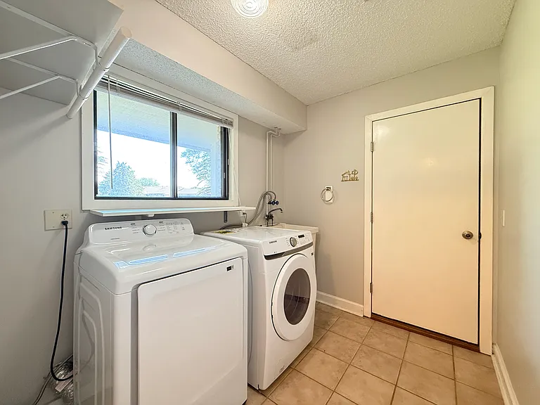 4601 Saddlewood Dr — Photo 31