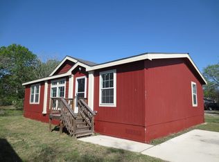 907 Aransas St, Lockhart, TX 78644