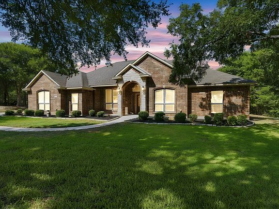 3rd image of 4031 Morgans Way