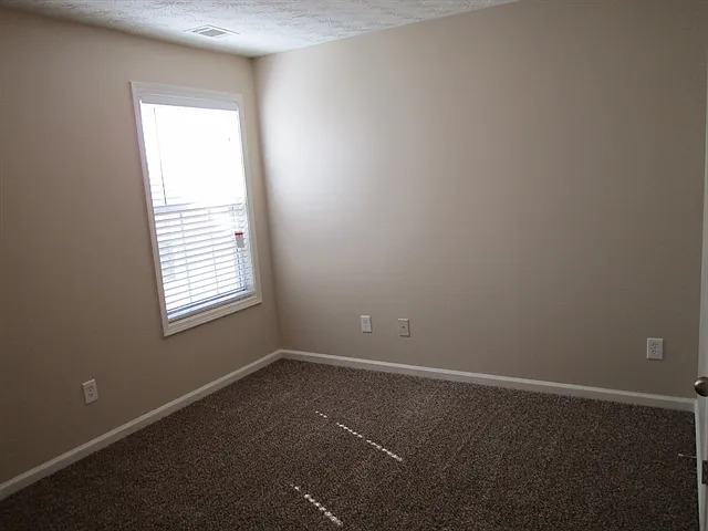 113 Village Dr — Photo 11