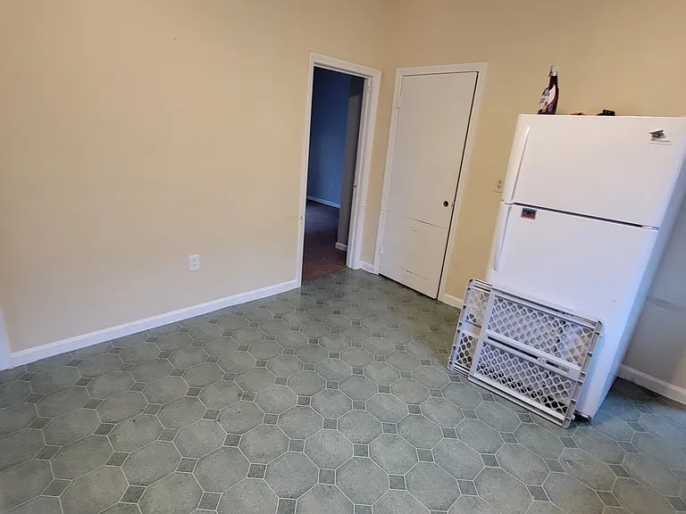 84 Foote St #3 — Photo 3