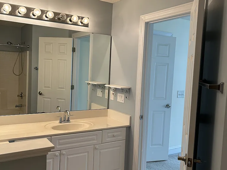 627 Woodmoor Dr #302-1 — Photo 17
