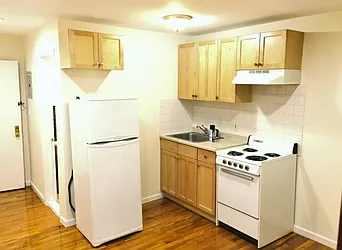 Rented by Urban Real Estate Inc