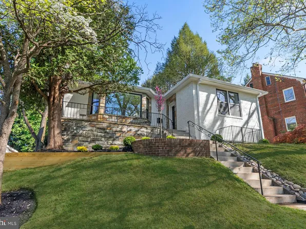 5173 Linnean Ter NW, Washington, DC 20008