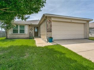 115 Comanche Trl, Krum, TX 76249