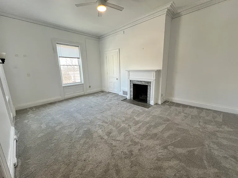 150 Waterman St #2R — Photo 11