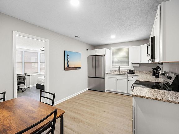 Large Kitchen
