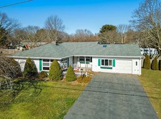 110 Fieldwood Ave, Seekonk, MA 02771