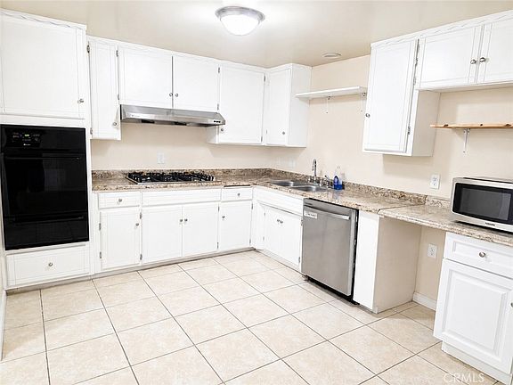 4th image of 2073 Tulip Ct