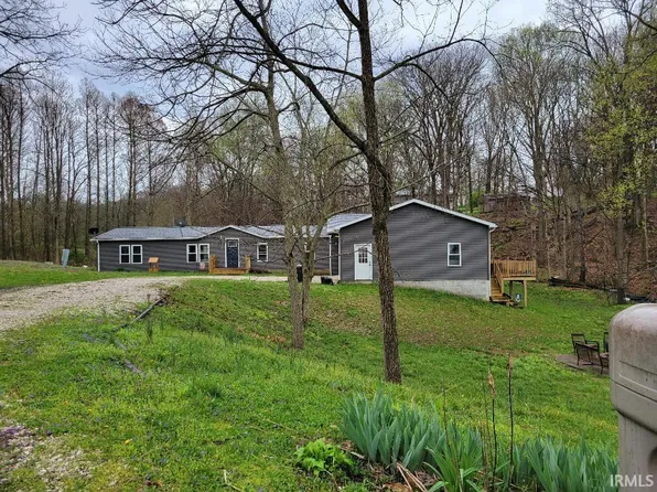 405 E 2nd St, Hazleton, IN 47640