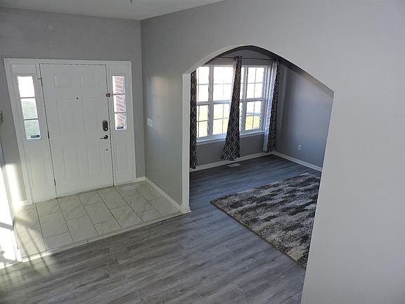 3rd image of 12410 Kings Point Dr