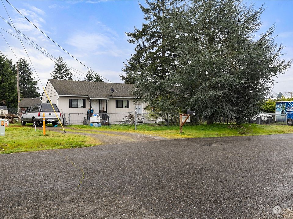 1st image of 9301 9303 34th Avenue S