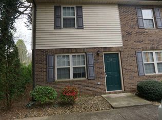 1131 3rd Ave SW, Hickory, NC 28602