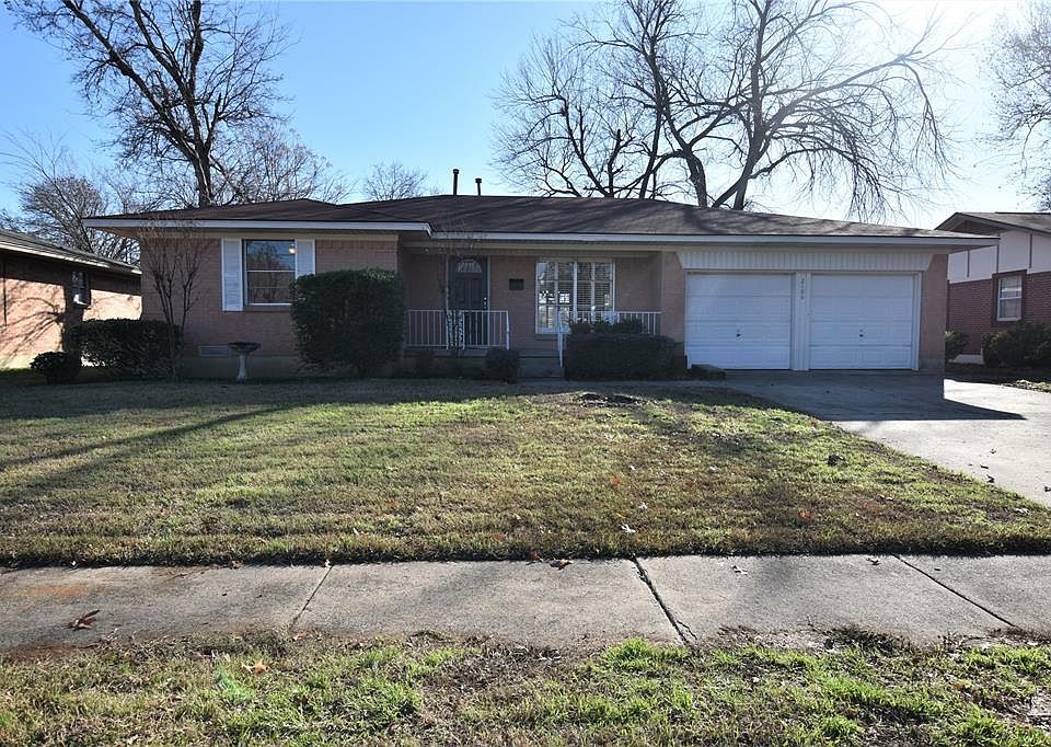 1st image of 2106 Lynbrook Dr