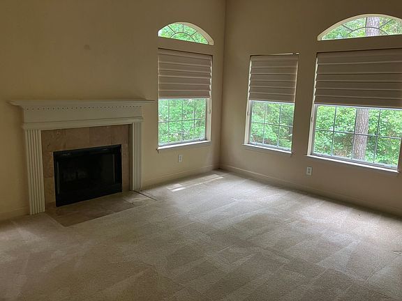 2nd image of 4 Indigo Run Dr APT 1823