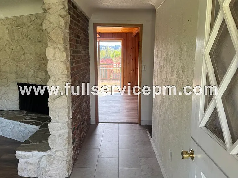 625 Avenue B #1 — Photo 13