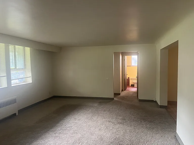 2805 Werk Rd — Photo 2
