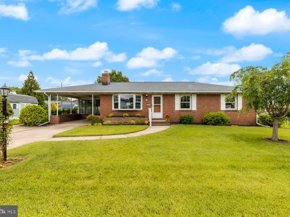 105 Juniper Cir, Linthicum, MD 21090