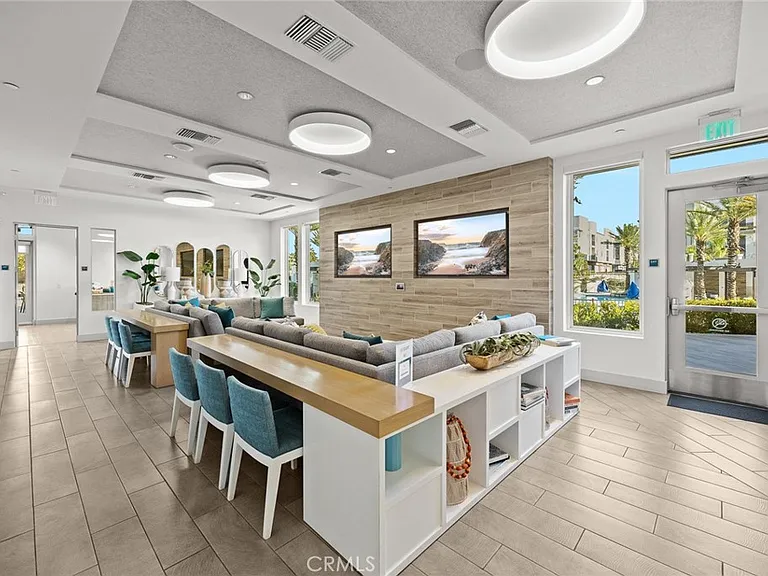 11026 Momentum Dr — Photo 29