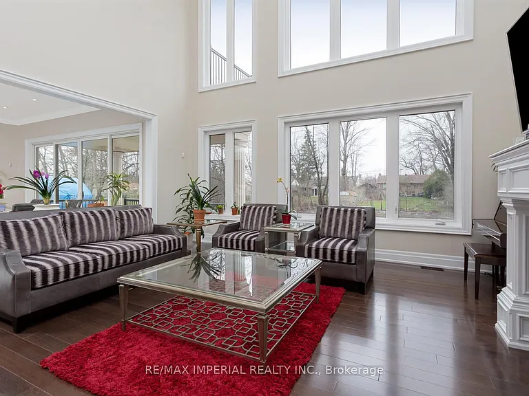 3568 Joan Dr — Photo 12