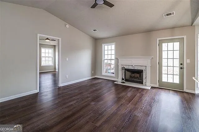 1216 Dylan Way — Photo 24