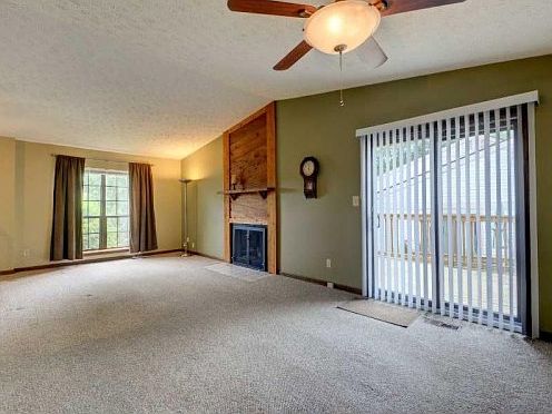 3rd image of 9529 Bay Vista West Dr
