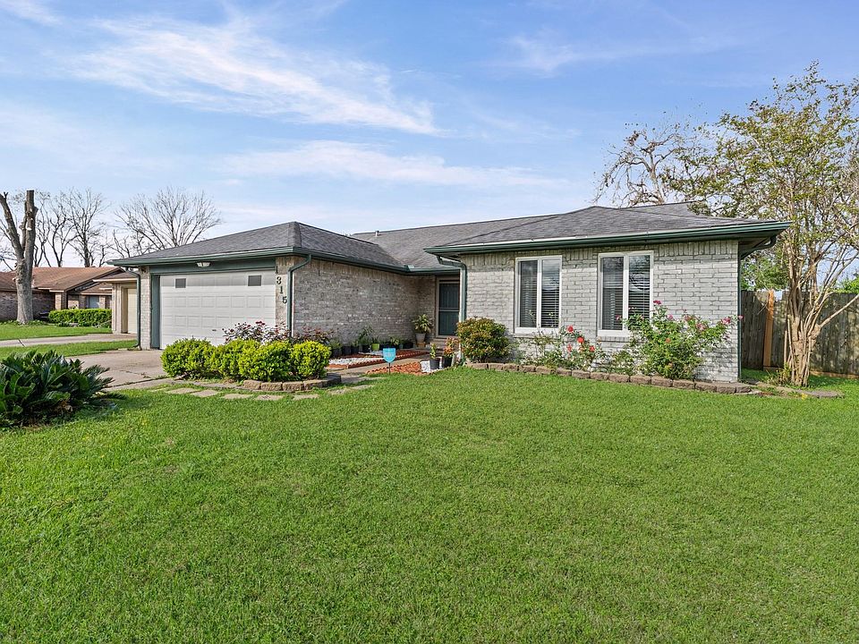 1st image of 1315 Holbech Ln