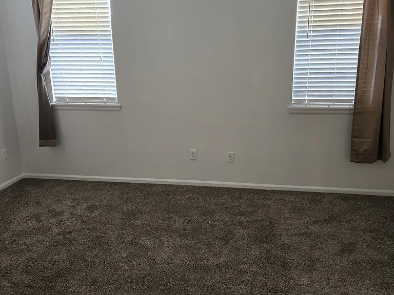 1575 Olympia Cir #205 — Photo 13
