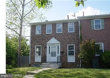 1st image of 8208 McClelland Pl
