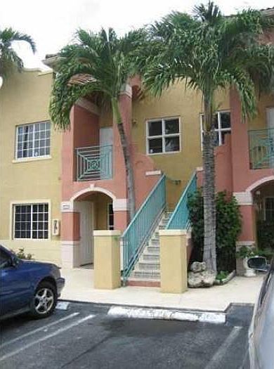 1st image of 6960 NW 174th Ter