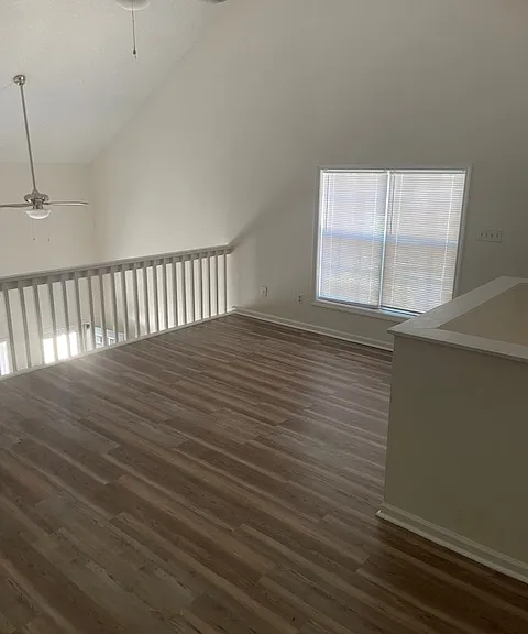 137 Village Ct #1 — Photo 23