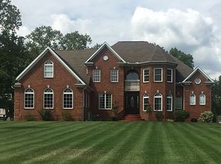 8056 Bunton Rd, Willis, MI 48191