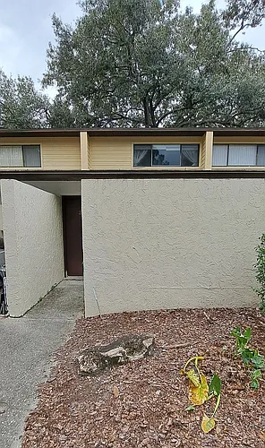 2508 SW 35th Pl Photo 1