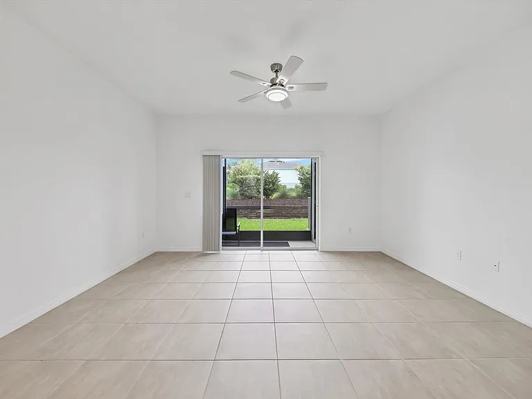 8577 Daybreak St — Photo 6